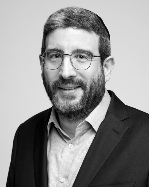 Shimon Senderowitz